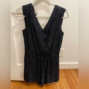 Ann Taylor LOFT romper size XS
